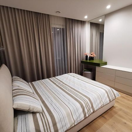 Mycasa Cbd Apartment Vilnius Ngoại thất bức ảnh