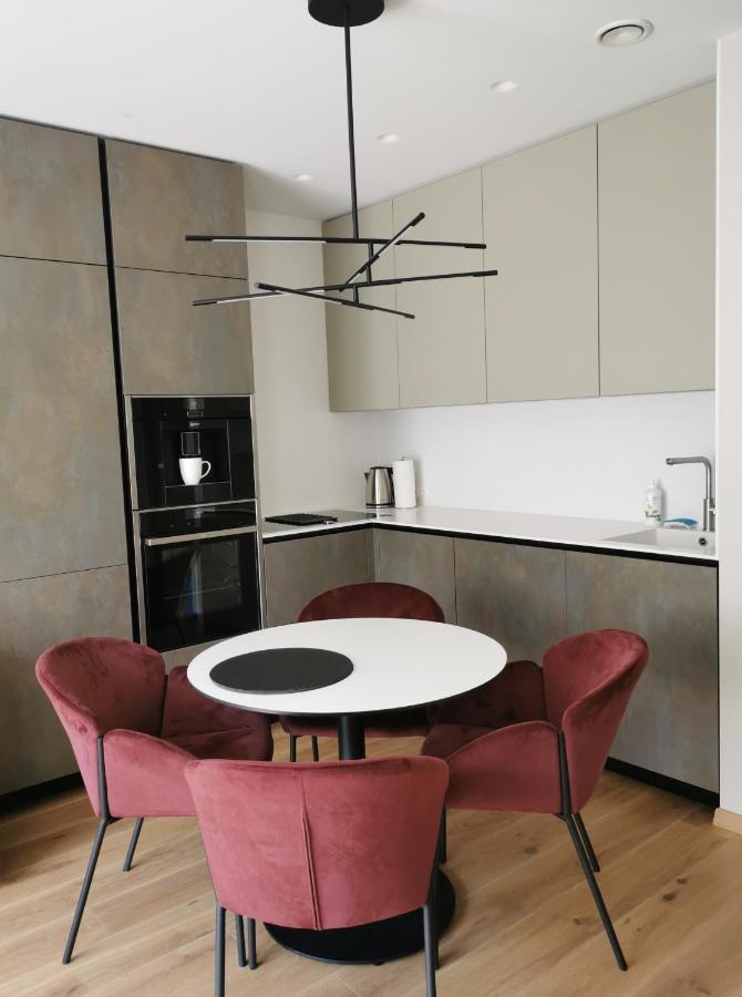 Mycasa Cbd Apartment Vilnius Ngoại thất bức ảnh